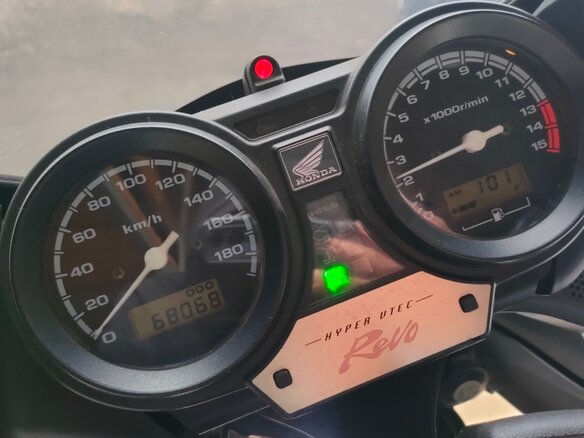 2009 Honda CB 400 Super Four, белый, 449000 рублей - вид 13
