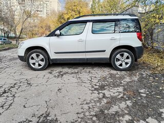 2011 Skoda Yeti I, белый, 599999 рублей, вид 3