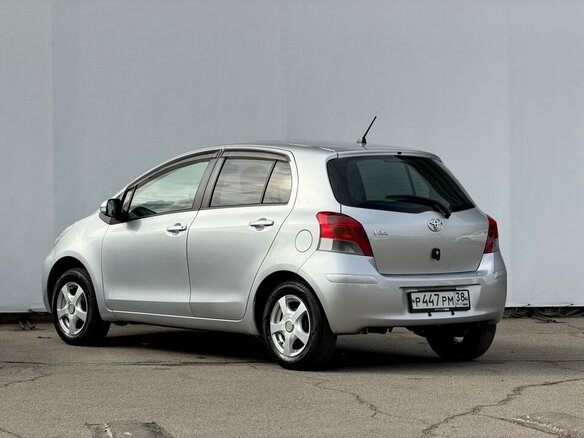2009 Toyota Vitz II (XP90), серый - вид 9