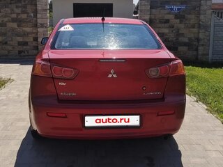 2008 Mitsubishi Lancer X, красный, 600000 рублей, вид 3