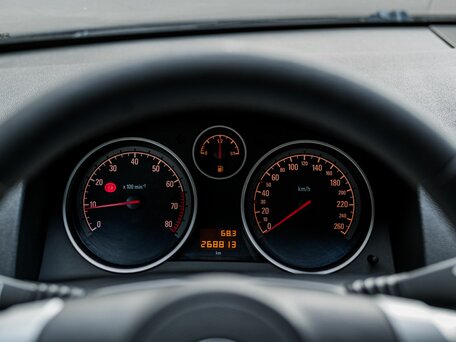 2013 Opel Astra H Рестайлинг, чёрный, 382000 рублей, вид 5