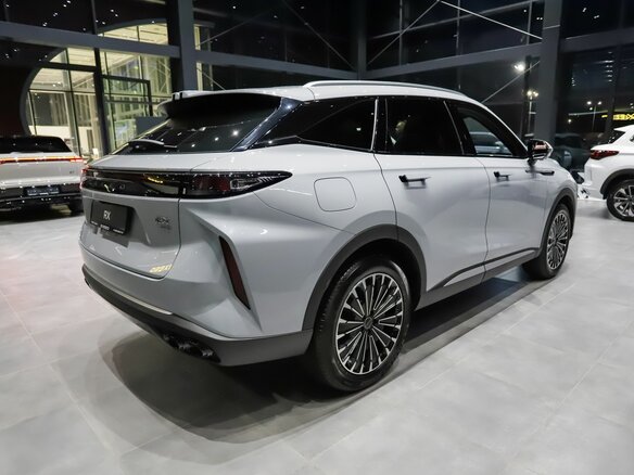 2025 Exeed RX, серый - вид 3
