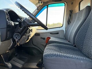 2004 ГАЗ ГАЗель (3302), белый, 500000 рублей, вид 5