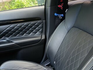 2019 Mitsubishi Outlander PHEV III Рестайлинг 3, чёрный, 3300000 рублей, вид 5