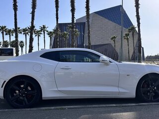 2016 Chevrolet Camaro VI, белый, 2700000 рублей, вид 2