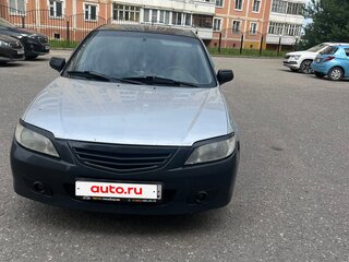 2001 Mazda 323 VI (BJ) Рестайлинг, чёрный, 155555 рублей, вид 1