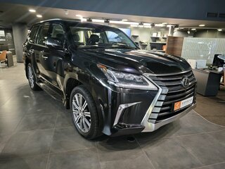 2016 Lexus LX 570 III Рестайлинг 2, чёрный, 5000000 рублей, вид 2