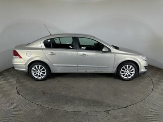 2008 Opel Astra H Рестайлинг, бежевый, 480000 рублей, вид 4