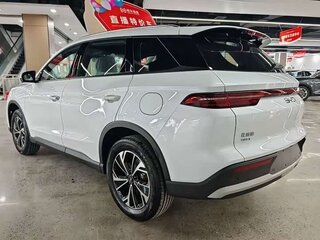 2025 BYD Song Pro 18.3 kWh I Рестайлинг 3, белый, 3178033 рублей, вид 3