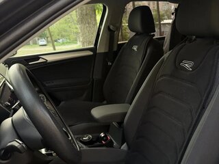 2021 Volkswagen Tiguan II Рестайлинг, чёрный, 2875000 рублей, вид 4