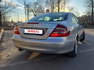 2002 Mercedes-Benz CLK-Класс 320 II (W209), серебристый, 780000 рублей, вид 3