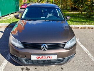 2011 Volkswagen Jetta VI, коричневый, 640000 рублей, вид 2