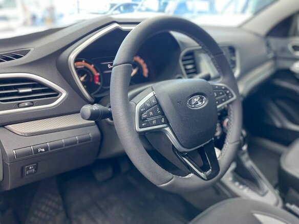 2026 Lada (ВАЗ) Vesta I Рестайлинг (NG), коричневый - вид 13