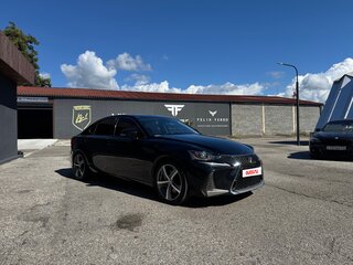 2018 Lexus IS 300 III Рестайлинг, чёрный, 3300000 рублей, вид 3