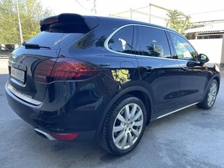 2013 Porsche Cayenne Diesel II (958), чёрный, 3000000 рублей, вид 4