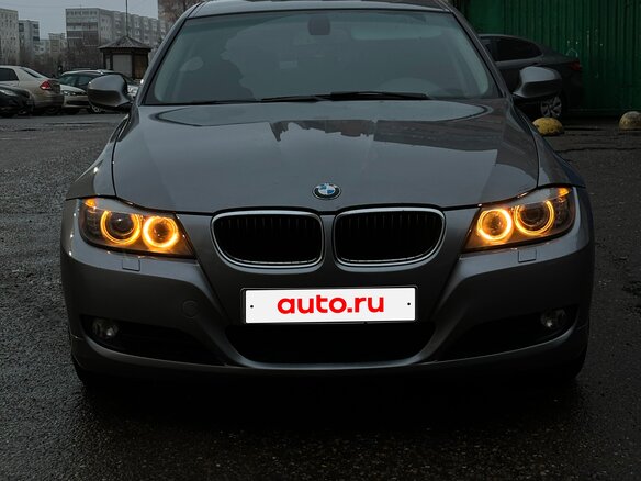 2011 BMW 3 серии 318i V (E90/E91/E92/E93) Рестайлинг, серый, 840000 рублей