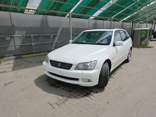 2001 Toyota Altezza, белый, 499000 рублей, вид 2