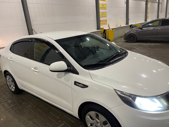 2014 Kia Rio III, белый, 739000 рублей - вид 1