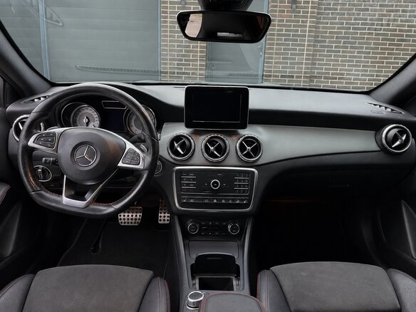 2015 Mercedes-Benz GLA 250 I (X156), чёрный, 1875000 рублей - вид 6