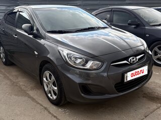 2011 Hyundai Solaris I, чёрный, 750000 рублей, вид 2