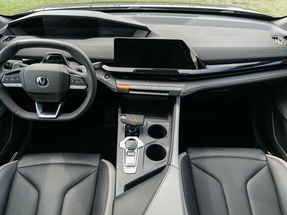 2024 Changan UNI-V I, серый - вид 11