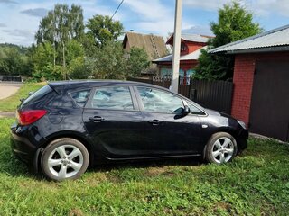 2011 Opel Astra J, чёрный, 1080000 рублей, вид 5