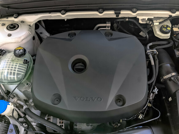 2020 Volvo XC40 I, белый - вид 9