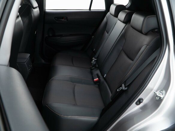 2025 Toyota Corolla Cross I Рестайлинг, серый, 3575000 рублей - вид 9