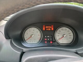 2011 Renault Logan I Рестайлинг, бежевый, 240000 рублей, вид 2