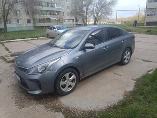 2017 Kia Rio IV, серый, 1200000 рублей, вид 1