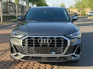 2022 Audi Q3 35 TFSI II (F3), серый, 2623000 рублей, вид 2