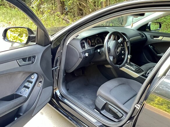 2013 Audi A4 IV (B8) Рестайлинг, чёрный, 1350000 рублей - вид 4