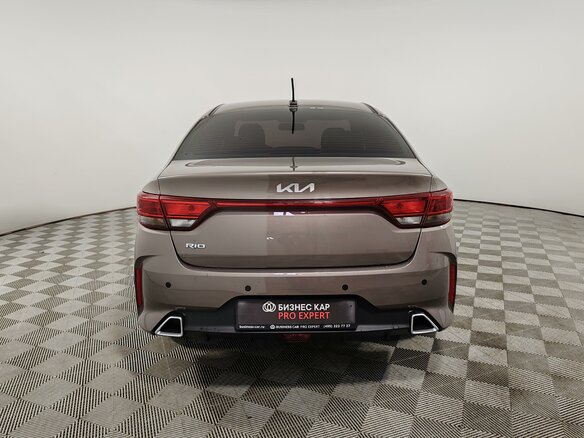 2022 Kia Rio IV Рестайлинг, серый, 1649000 рублей - вид 6