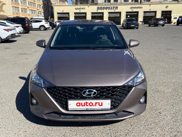 2020 Hyundai Solaris II Рестайлинг, коричневый, 1150000 рублей