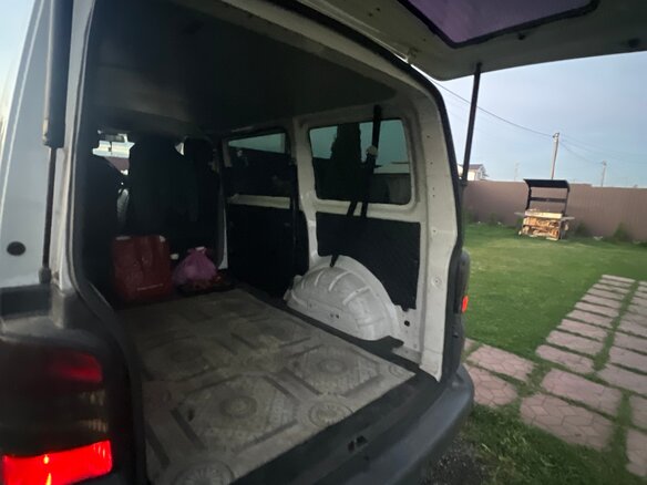 2010 Volkswagen Transporter T5 Рестайлинг, белый, 1400000 рублей - вид 11