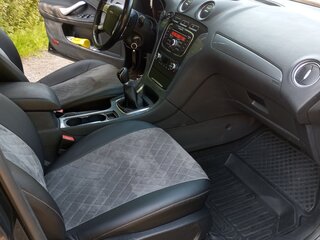 2010 Ford Mondeo IV Рестайлинг, чёрный, 650000 рублей, вид 4