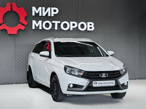 2020 Lada (ВАЗ) Vesta SW I, белый, 1030000 рублей - вид 2