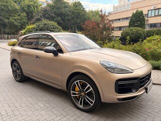 2018 Porsche Cayenne Turbo III, золотистый, 12500000 рублей, вид 3