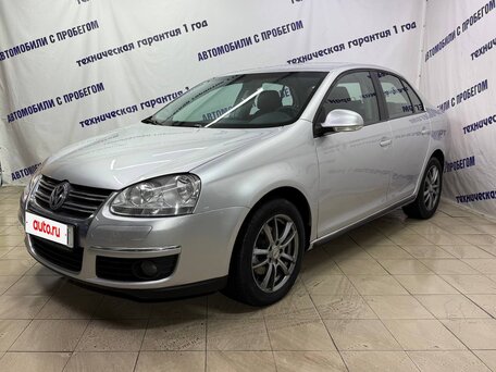 Volkswagen Jetta V