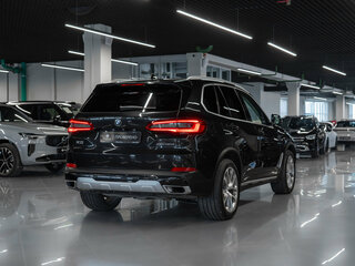 2019 BMW X5 30d IV (G05/G18), чёрный, 6280000 рублей, вид 5