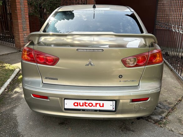 2008 Mitsubishi Lancer X, бежевый, 699999 рублей - вид 1