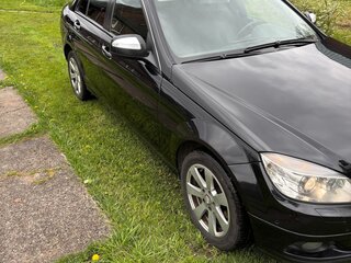 2008 Mercedes-Benz C-Класс 180 Kompressor III (W204), чёрный, 1150000 рублей, вид 4