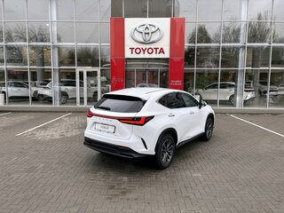 2025 Lexus NX 200 II, белый, 6450000 рублей, вид 5