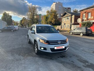 2014 Volkswagen Tiguan I Рестайлинг, белый, 1500000 рублей, вид 2