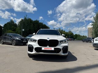 2020 BMW X5 40i IV (G05/G18), белый, 8650000 рублей, вид 1