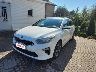 2019 Kia Ceed III, белый, 1850000 рублей, вид 2