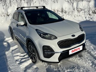 2020 Kia Sportage IV Рестайлинг, белый, 3150000 рублей, вид 3