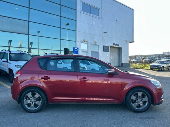 2011 Kia Ceed I Рестайлинг, красный - вид 6