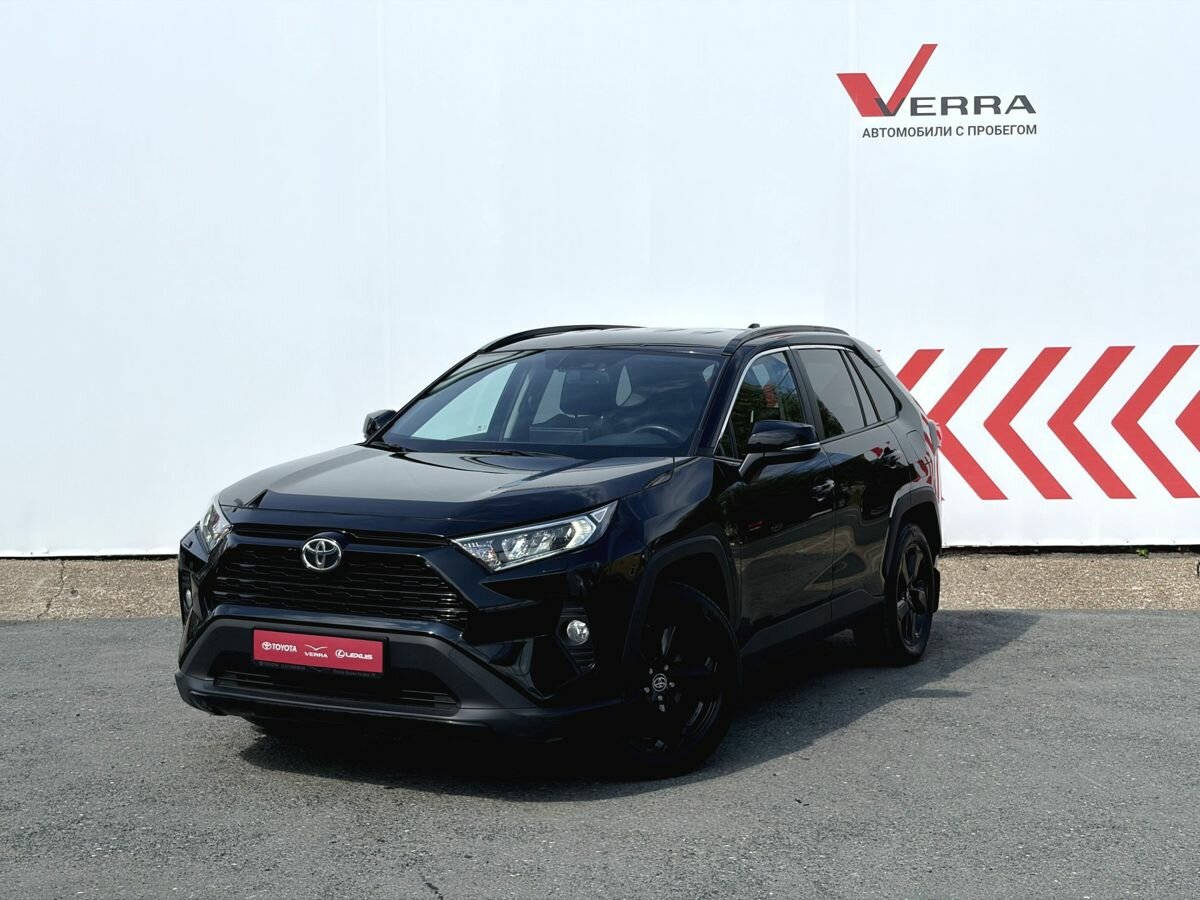 Открыть фотографии: Toyota RAV4 V (XA50)