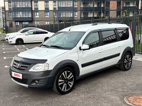 2020 Lada (ВАЗ) Largus Cross I, белый, 720000 рублей, вид 1